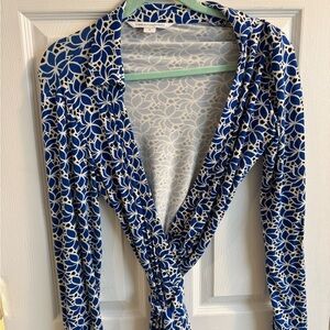 ❤️SALE ! Diane von Furstenberg Blue and White Patterned Dress- Beautiful 🔥